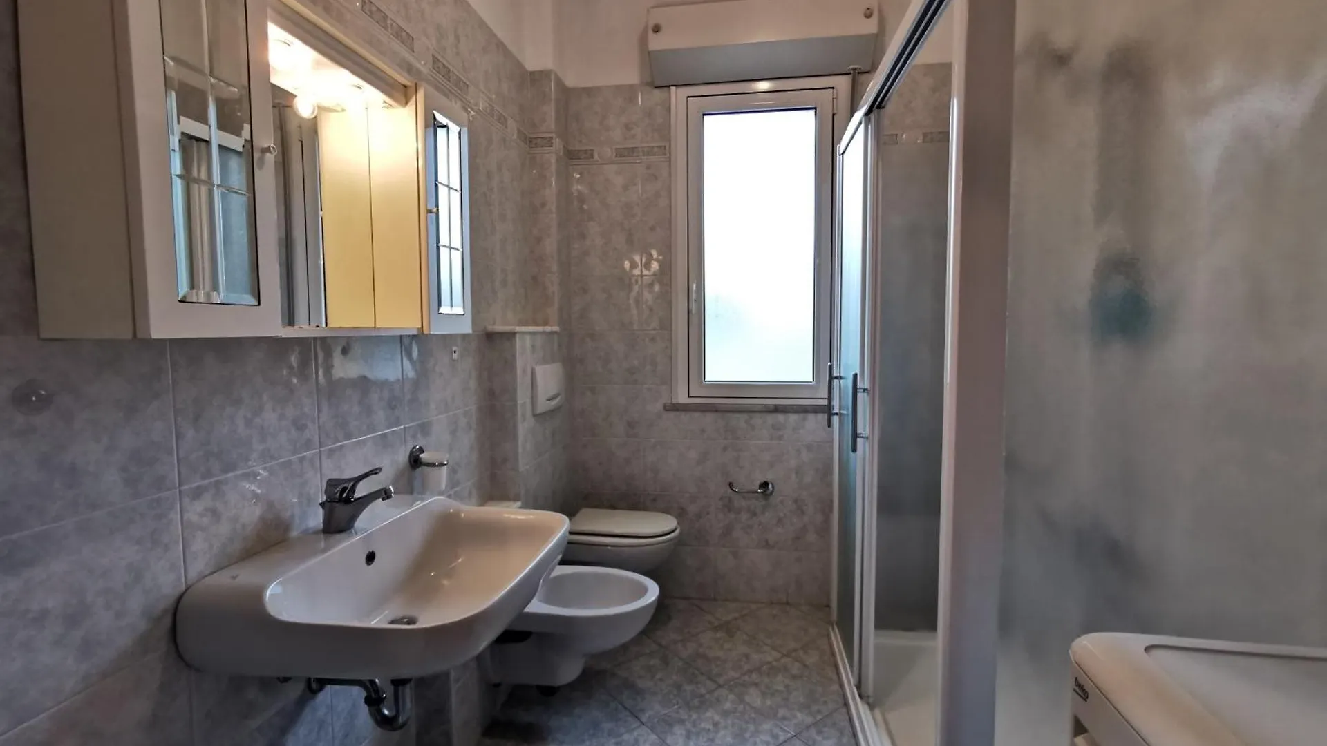 Faetani Apartments Риччоне